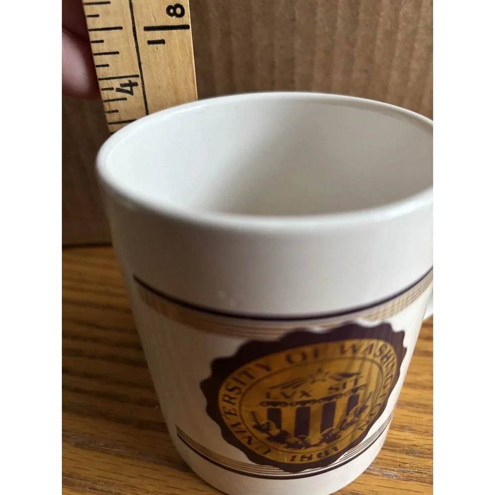 University of WASHINGTON 1861 Mug Gold & Purple Trim